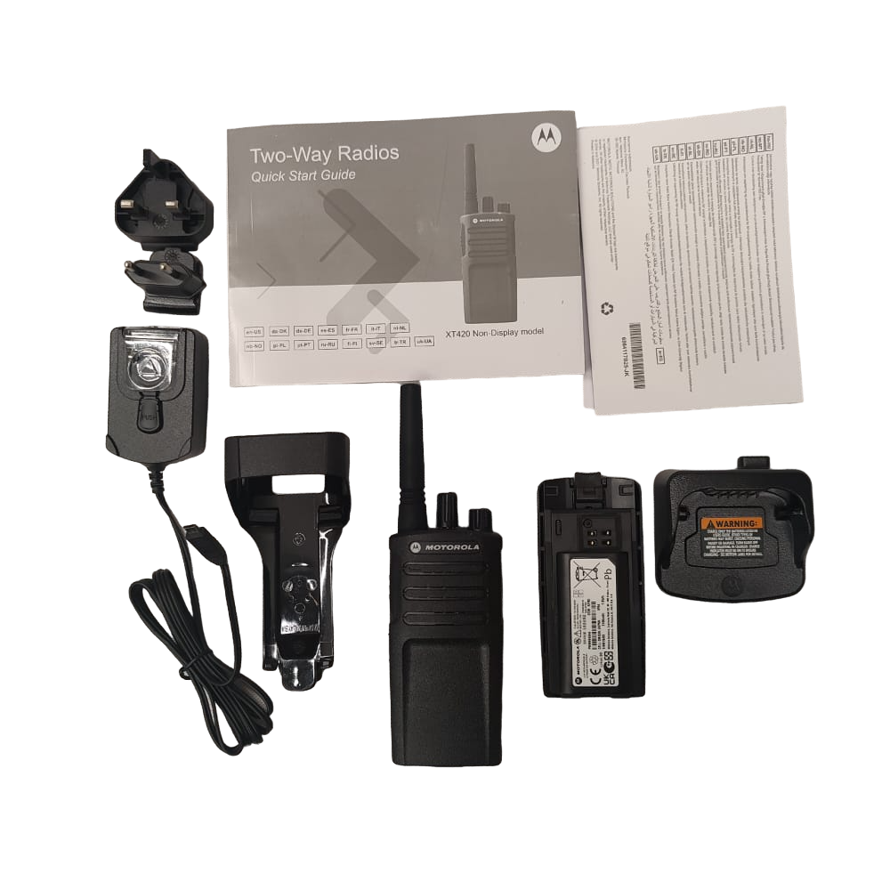 MOTOROLA XT420 HANDFUNKGERÄT LIZENZFREI PMR446 IP55 LADEGERÄT HOLSTER BAUSTELLE
