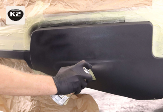 K2 Kunststofflack Bumper 400ml Spray schwarz für Stoßstange L345 Struckturlack