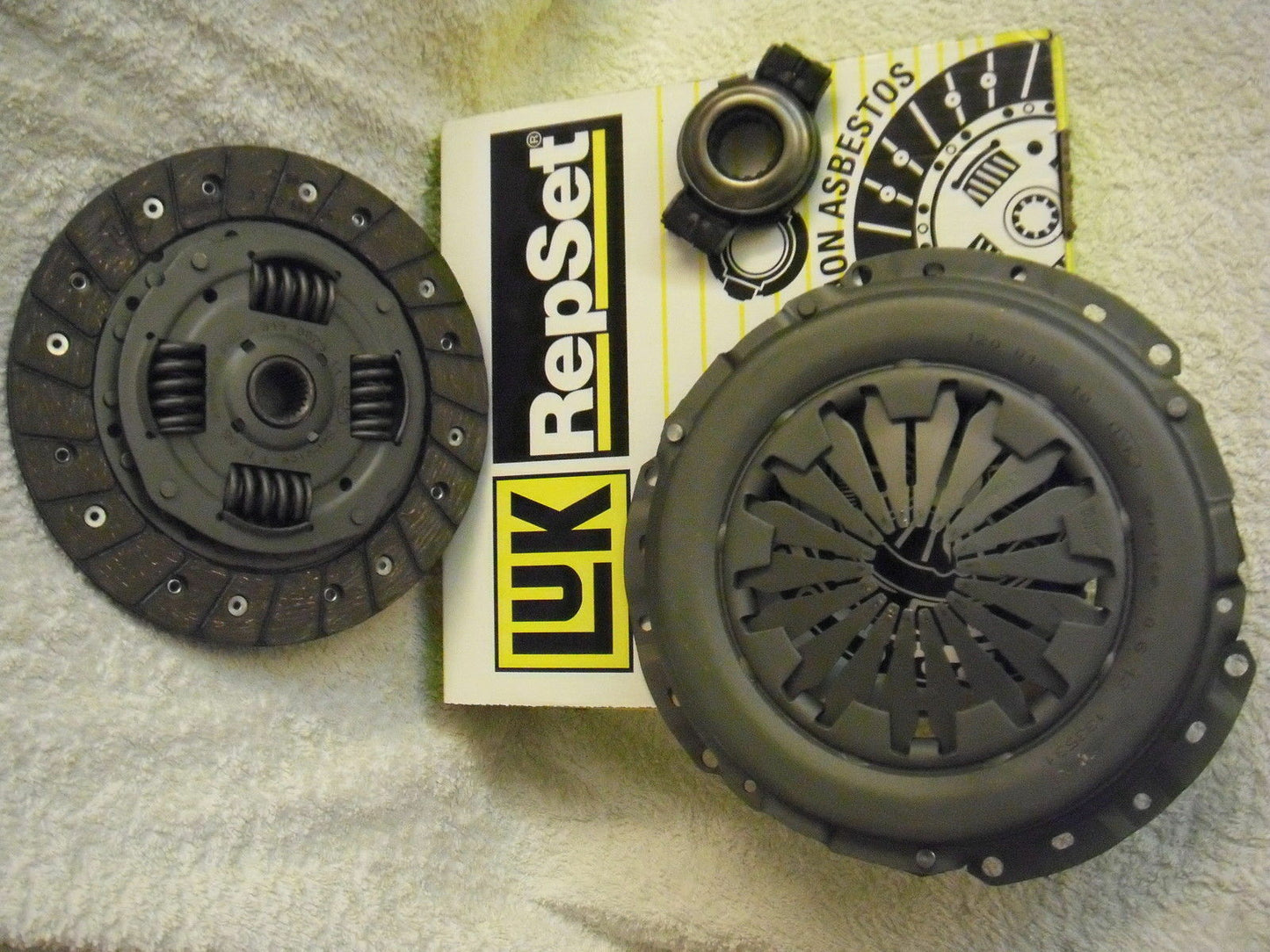 LUK 624317133 Kupplung Kupplungskit Kupplungssatz für Opel Signum Vectra C 1,9 - Flex-Autoteile