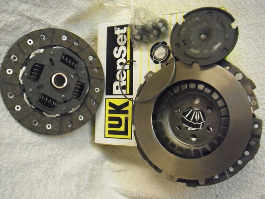 LUK Kupplungssatz Kupplungskit für Golf 3 Variant Vento 1,4 AEX 620223009 - Flex-Autoteile