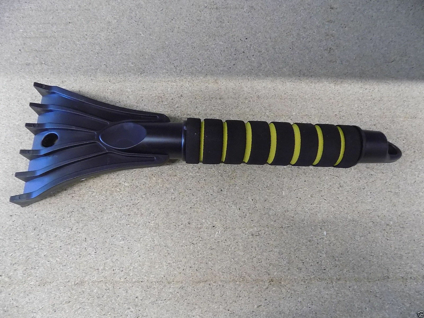 Eiskratzer 30cm Softgriff Eisschaber Scheibenkratzer Auto PKW Winter KFZ Zubehör - Flex-Autoteile