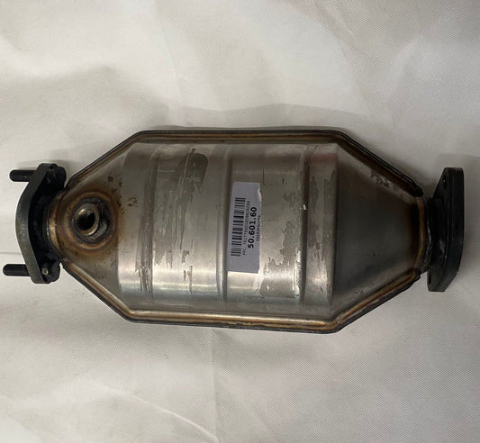 Eberspächer Katalysator KAT 50.601.60 für Mitsubishi Space Star EURO 3