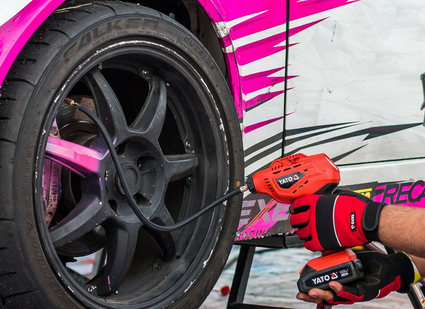 YATO YT-82894 Akku Handkompressor Luftpumpe Reifen 18V 200mAh Kompressor