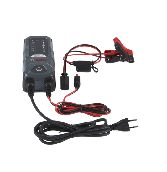 BOSCH C30 elektronisches Ladegerät 6V 12V Batterieladegerät Kfz Boot 1,2-120Ah